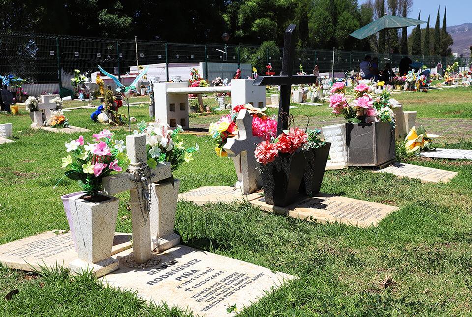 Cementerios Privados en Morelia - Gaveta Jardín